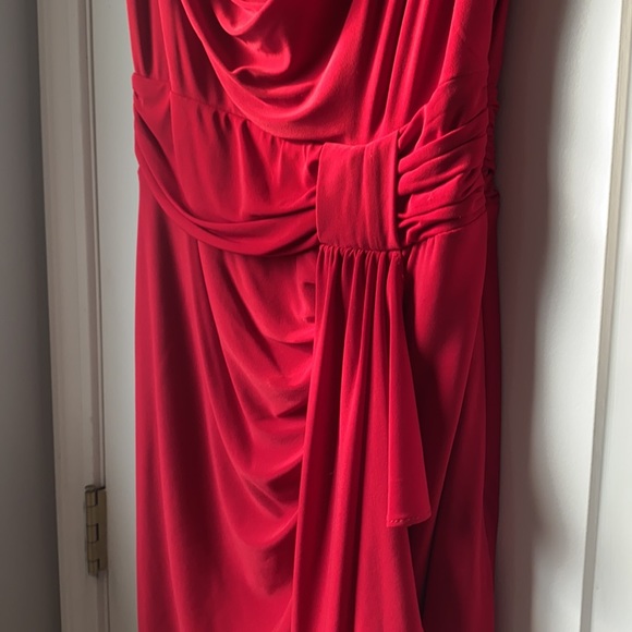 Roz & Ali, Red, Size 4 Petite, sheath dress - Picture 3 of 9